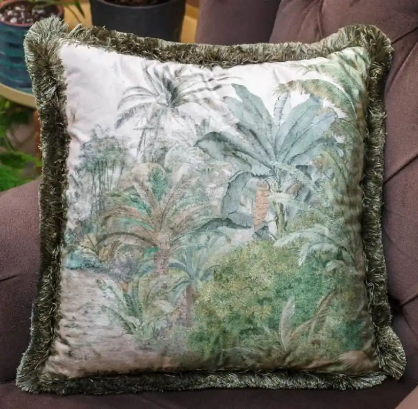 Casa Padrino almohada decorativa de lujo paisaje de palmeras crema / verde 45 x 45 cm - Almohada de terciopelo estampada con flecos - Accesorios de decoración de salón Bestseller