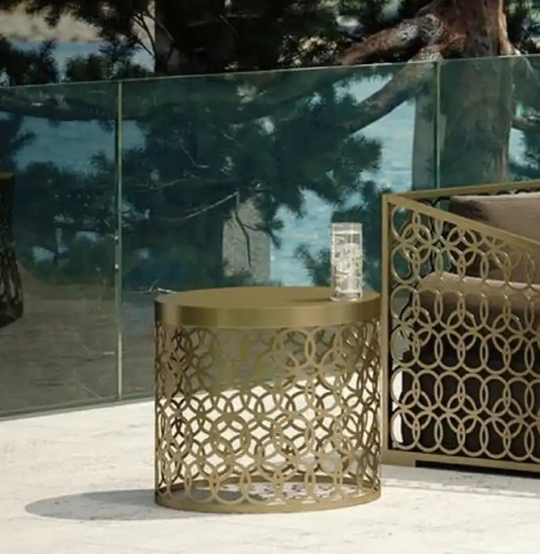 Echt Casa Padrino mesa de jardín de lujo oro Ø 60 x A. 50 cm - Mesa redonda de aluminio hecha a mano - Mesa de jardín - Mesa de terraza - Muebles de hotel - Calidad de Lujo
