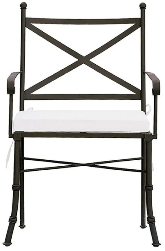 Neu Casa Padrino silla de jardín Art Nouveau de lujo con reposabrazos y cojin de asiento marrón / blanco 61 x 51 x A. 97 cm - Silla de comedor forjada a mano - Muebles de Comedor de Jardín de Patio