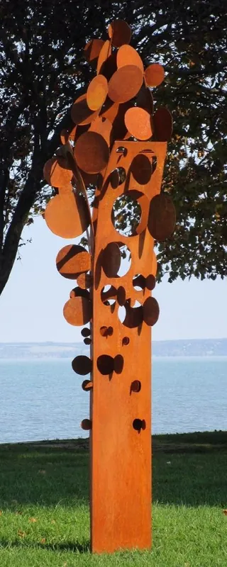 Sonderaktion Casa Padrino escultura de jardín de acero de diseño Árbol de monedas óxido 75 x 70 x A. 260 cm - Decoración de jardín hecha a mano resistente a la intemperie