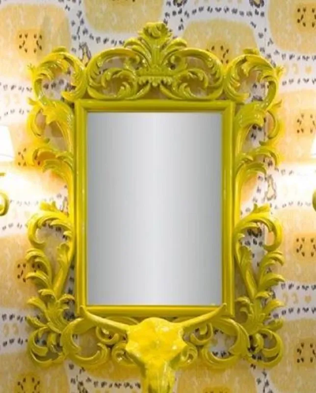 Sale Casa Padrino espejo barroco de lujo amarillo - Espejo de pared hecho a mano en estilo barroco - Magníficos accesorios de decoración barroco