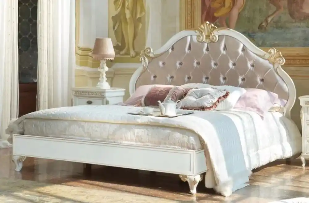 Aktuell Casa Padrino cama de matrimonio barroco de lujo rosa / blanco / oro - Magnífica cama de madera maciza - Muebles de dormitorio barrocos - Calidad de Lujo - Hecho en Italia