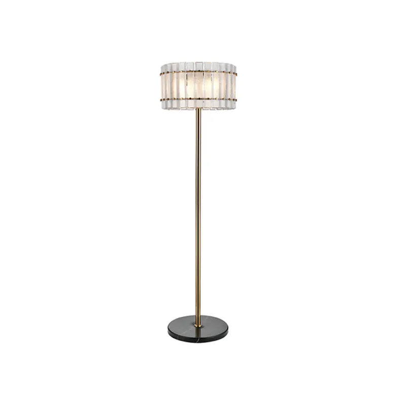 Richmond Interiors – Stehleuchte Feline Brass Antique Must-Have