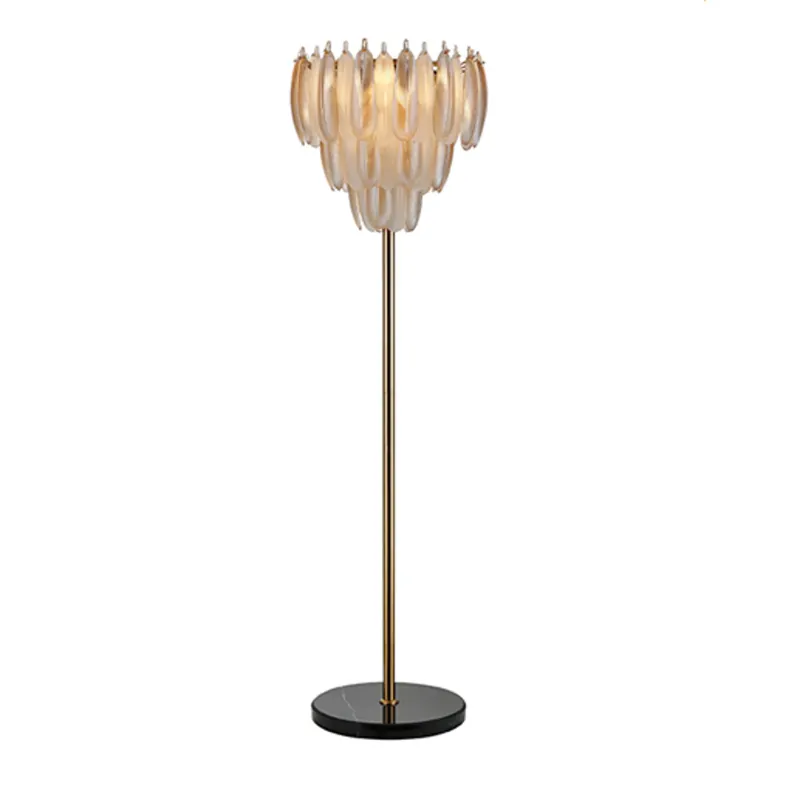 Richmond Interiors – Stehlampe Chloe Brass Antique Ausverkauf