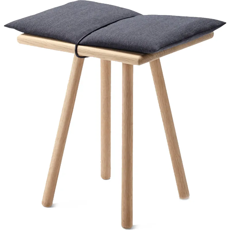 Rabatt Georg (Hocker) von Fritz Hansen