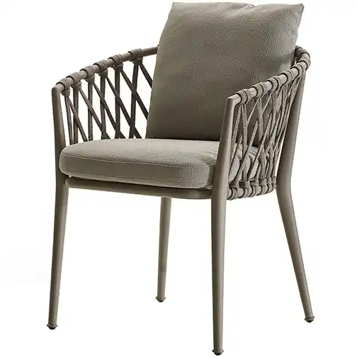 Erica von B&B Italia Outdoor Markenprodukt