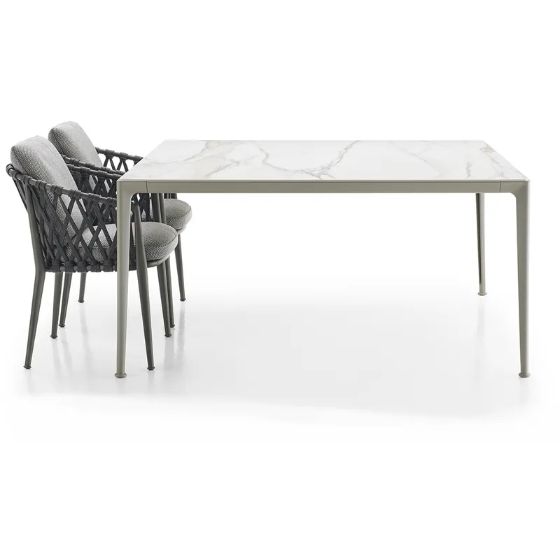 Markenware Mirto Outdoor (Calacatta) von B&B Italia Outdoor