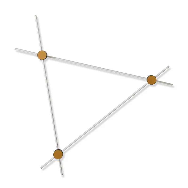 Eitie Triangle Wall 130 von Cassina Mega-Angebot